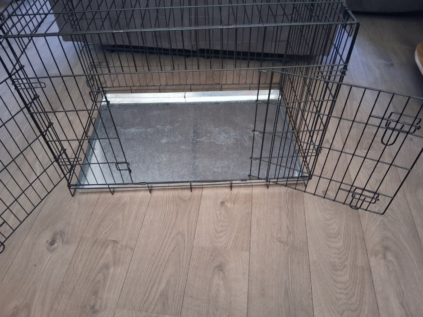 Nieuwe bench, Dieren en Toebehoren, Hondenhokken, Ophalen, Hondenkennel, Minder dan 65 cm, Nieuw