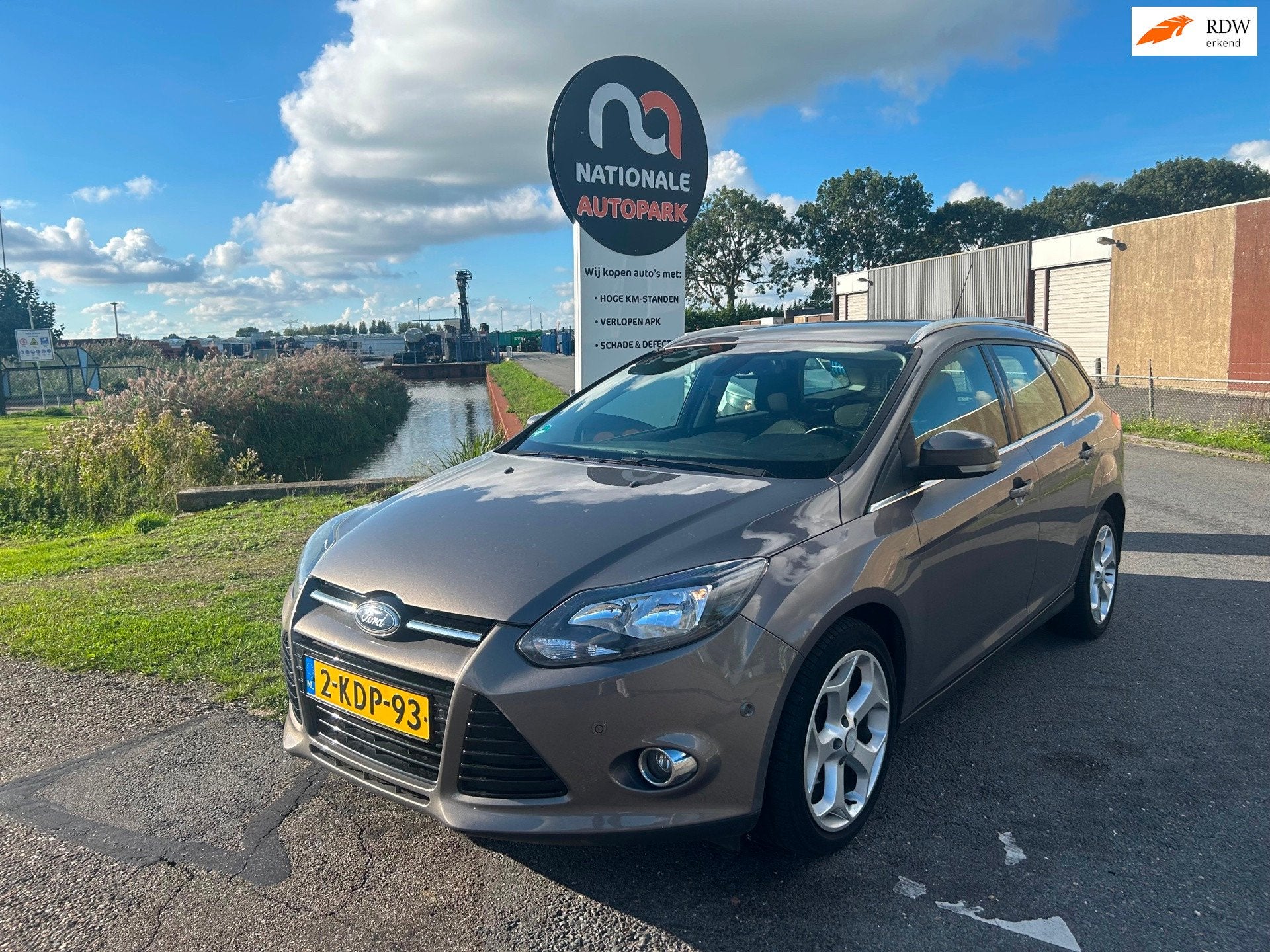Ford Focus Wagon 2013 * 1.6 TDCI ECOnetic Lease Titanium * A, Euro 5, Gebruikt, 4 cilinders, Bruin