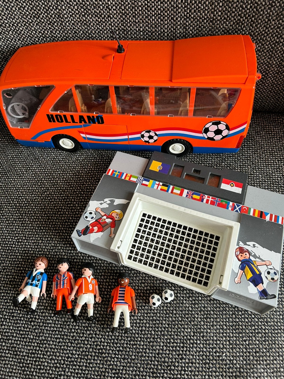 Playmobil Oranje Wk voetbal spelersbus, goal doel, Ophalen of Verzenden, Gebruikt