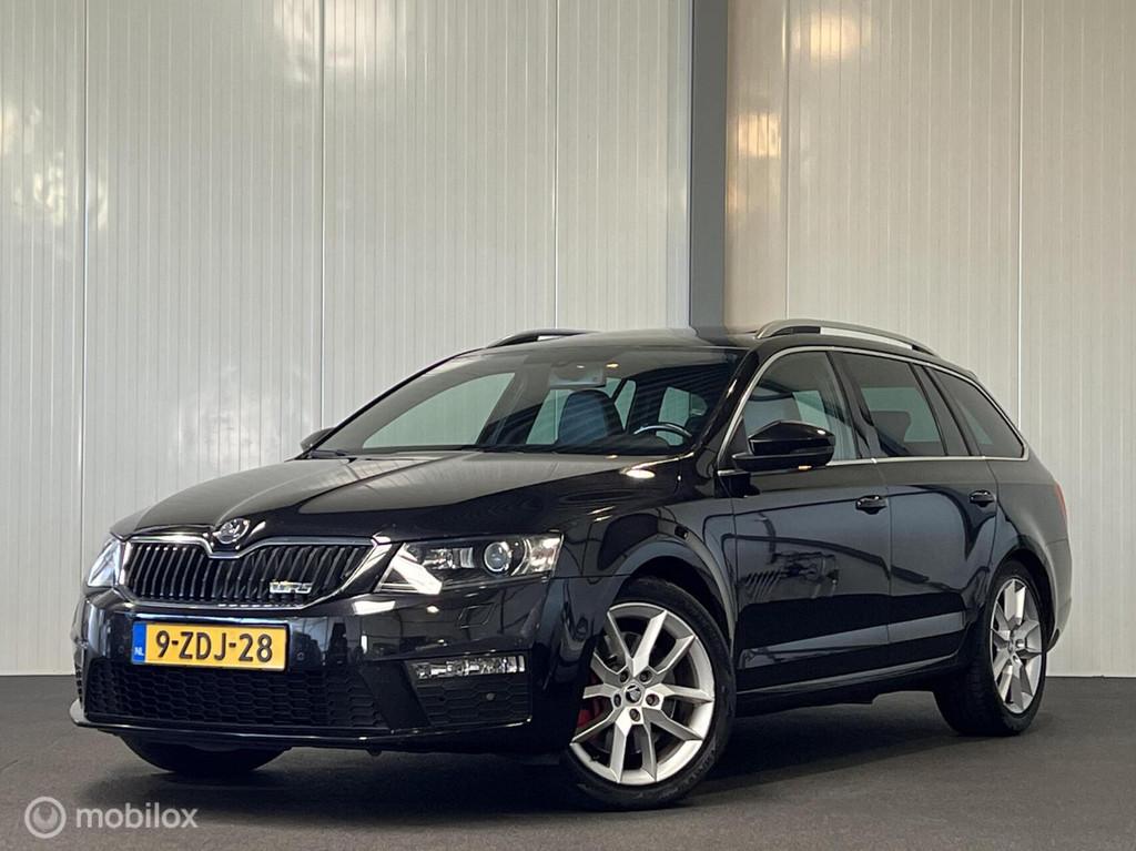 Skoda Octavia Combi 2.0 TDI RS 225 PK DSG [ historie trekhaa, Euro 5, 1402 kg, Zwart, 4 cilinders