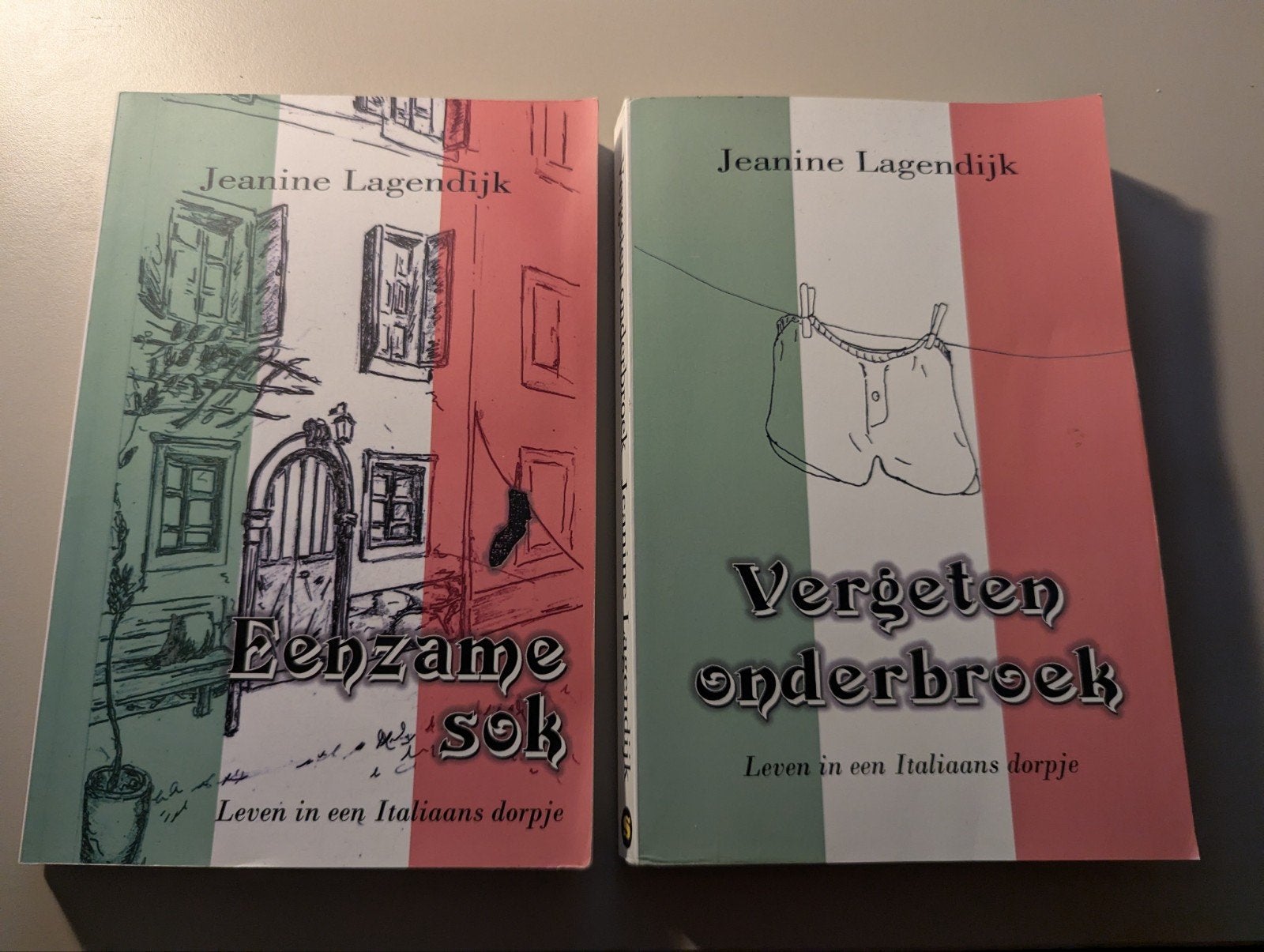Jeanine Lagendijk - Leven in een Italiaans dorpje (2 delen), Ophalen of Verzenden, Zo goed als nieuw, Jeanine Lagendijk, Europa