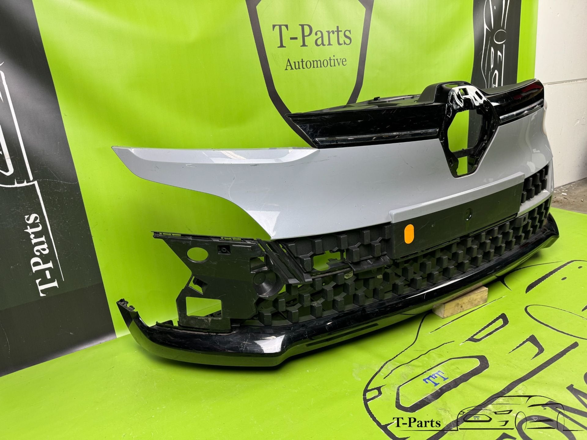 renault megane E-Tech voorbumper e tech bumper grille, Renault Group, Gebruikt, Contact.group@renault.com, Renault