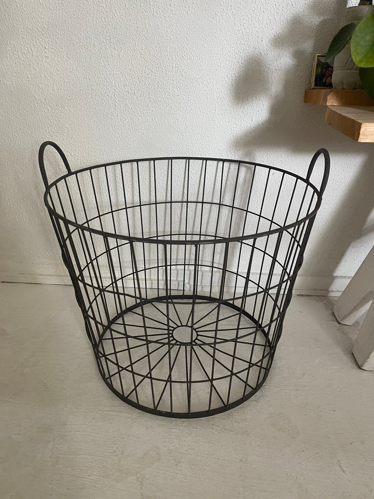 Metalen mand, Ophalen, Zo goed als nieuw, Rond, Overige materialen