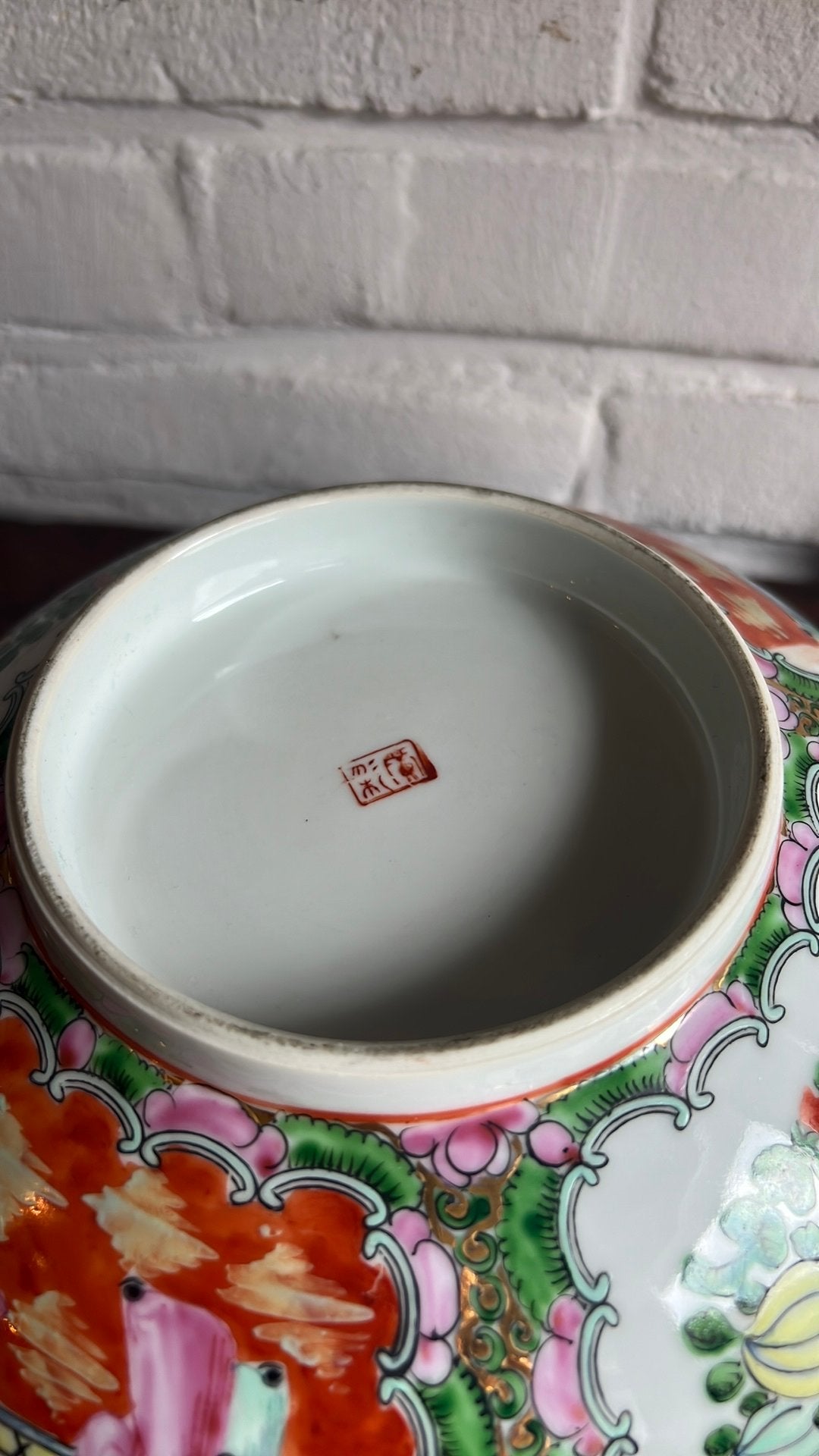Chinese schaal 25 cm, Antiek en Kunst, Antiek | Keramiek en Aardewerk, Ophalen of Verzenden