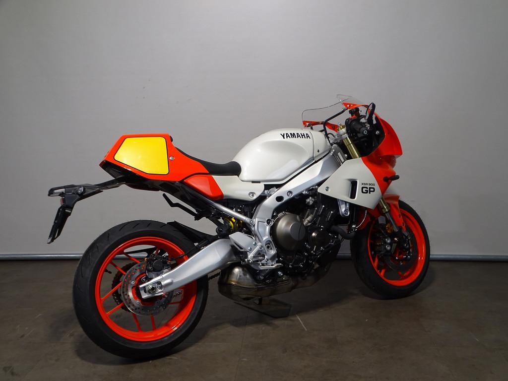 Yamaha XSR 900 GP, Bedrijf, Meer dan 35 kW, Naked bike