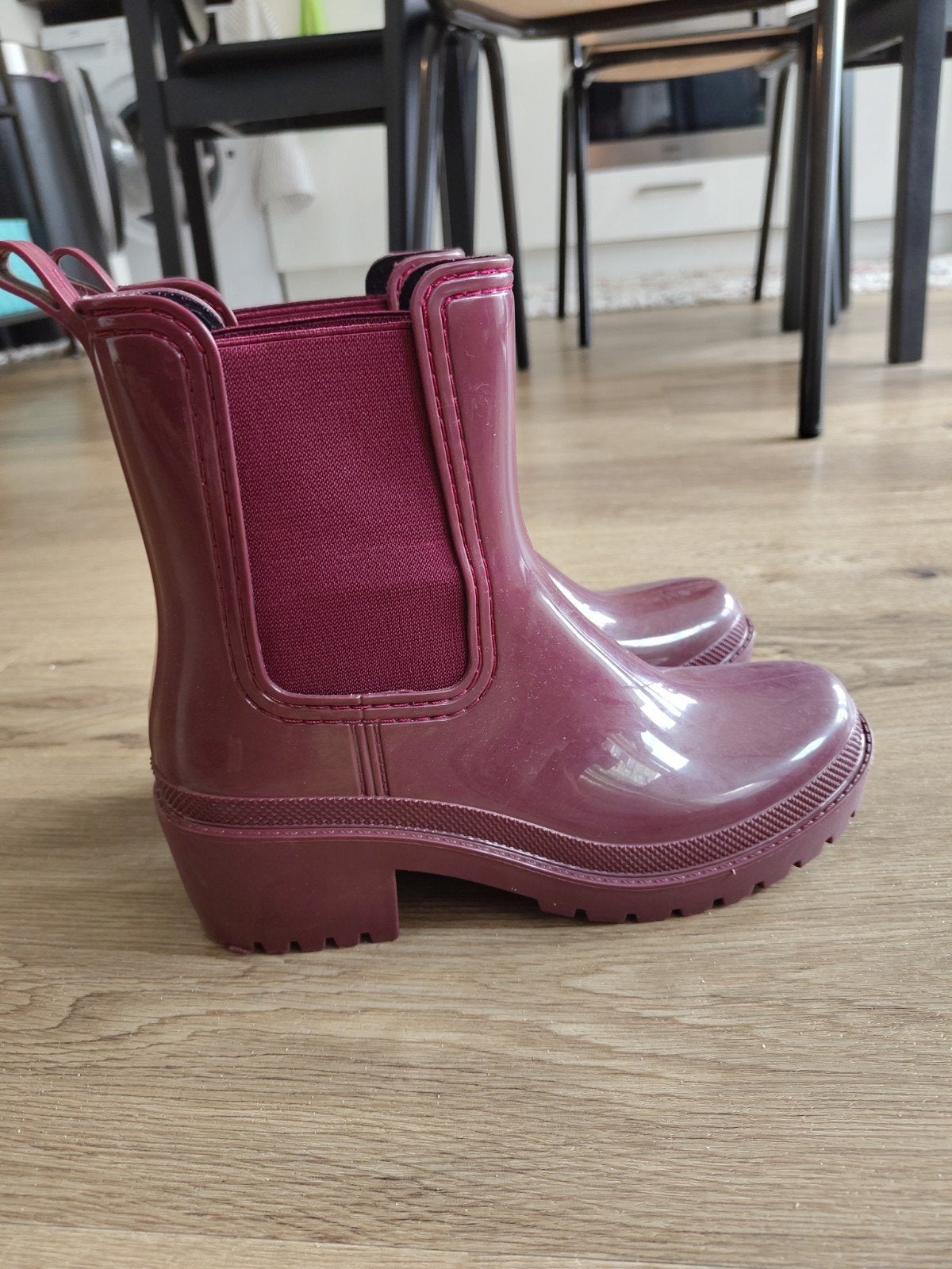 Waterdichte bordeauxrode rubberen laarzen (mt 40) - Boots, Ophalen, Hoge laarzen, Zo goed als nieuw, Rood