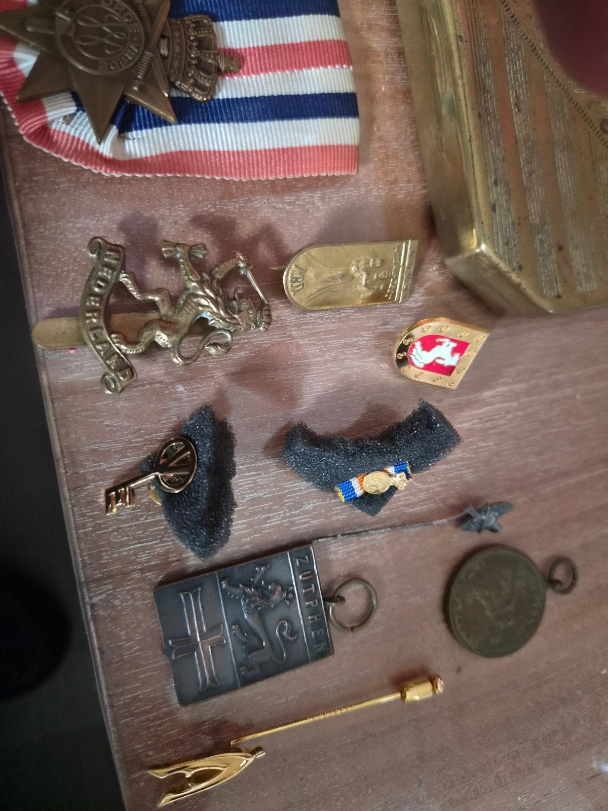 Diverse militaire memorabilia en verzamelobjecten, Verzamelen, Ophalen of Verzenden, Gebruikt