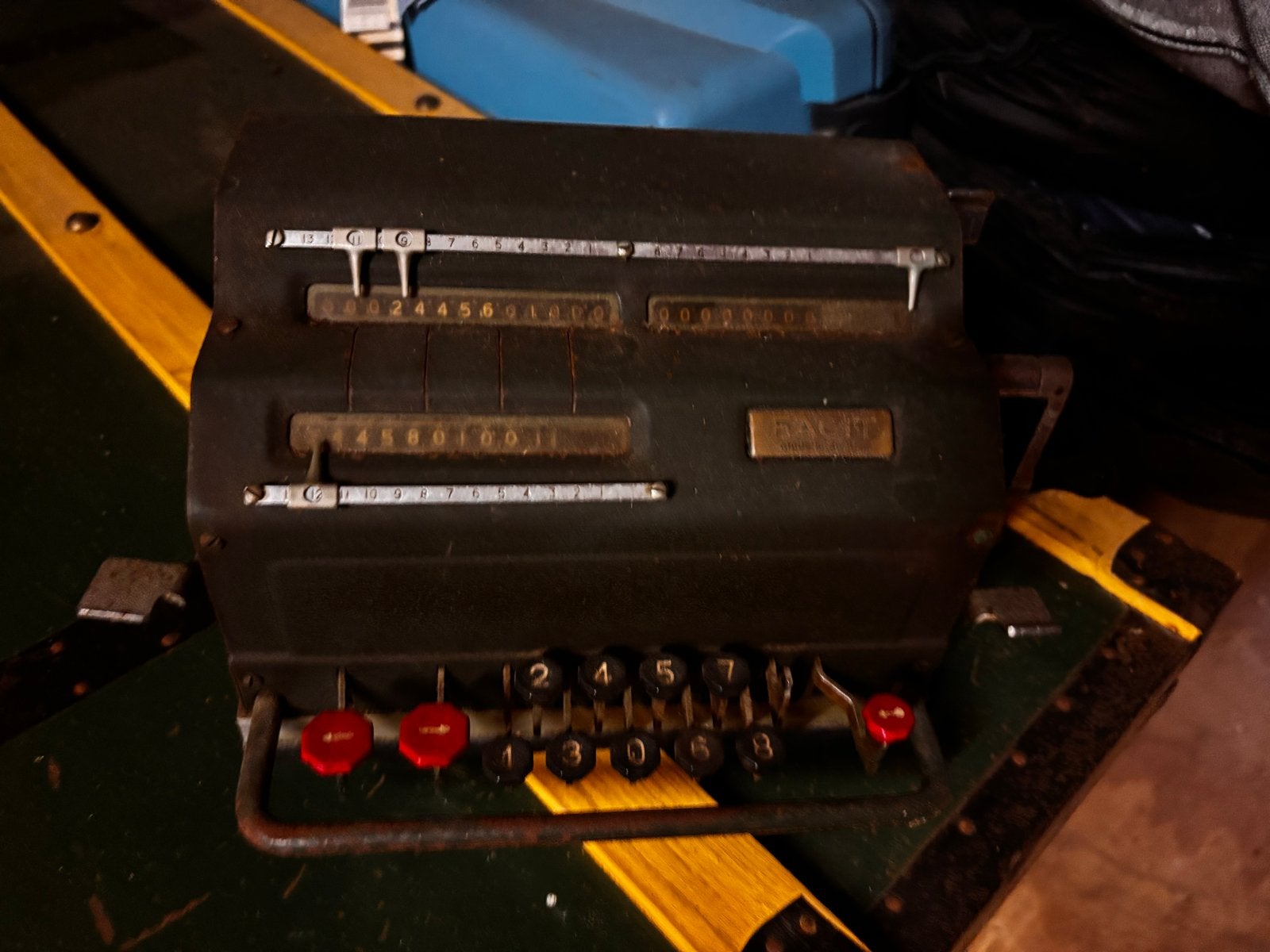 Antieke rekenmachine, Antiek en Kunst, Ophalen