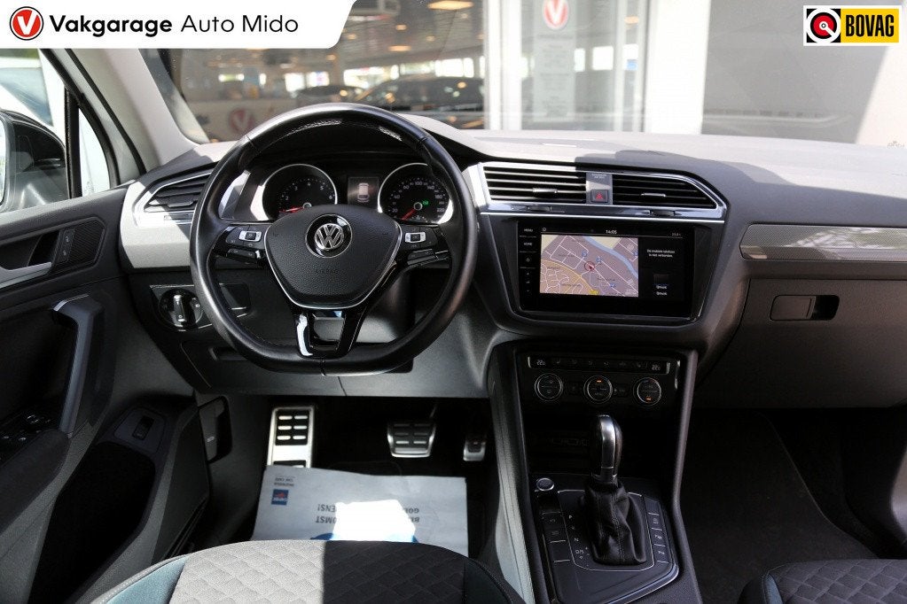 Volkswagen Tiguan 1.5 TSI ACT Automaat Comfortline | Trekhaa, 12 maanden, 4 cilinders, Automatische klimaatregeling, Wit