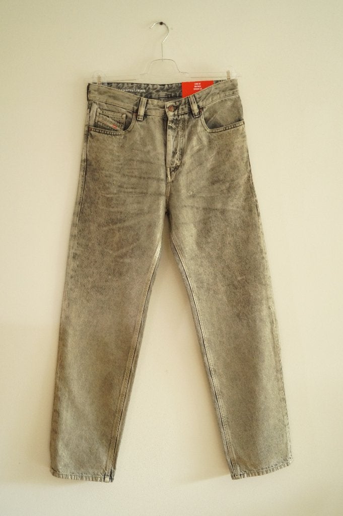 *NIEUW* DIESEL Jeans 1988 D-ARK-S7 Maat 26, Verzenden, Nieuw, Overige kleuren, W27 (confectie 34) of kleiner