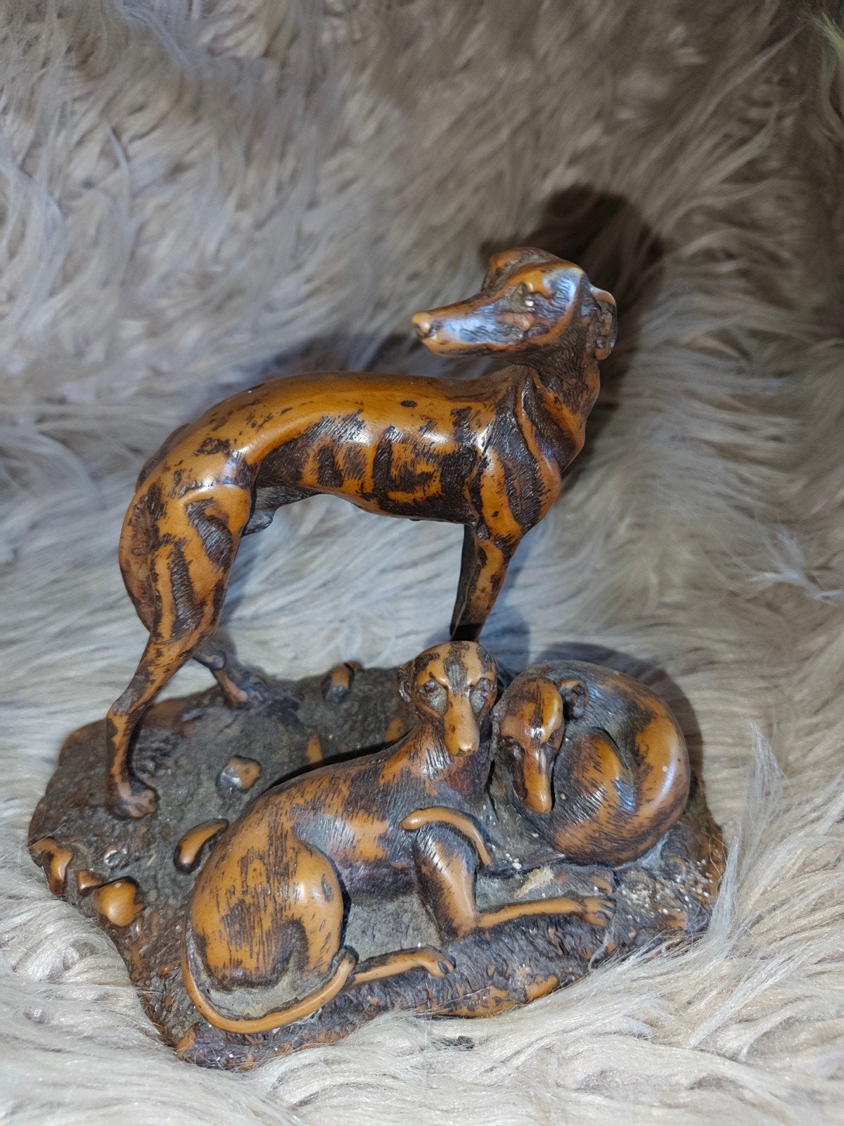 van  Hars Windhonden Beeldje - Handgemaakt, Antiek en Kunst, Minder dan 20 cm, Ophalen of Verzenden, Beeld, Klassiek