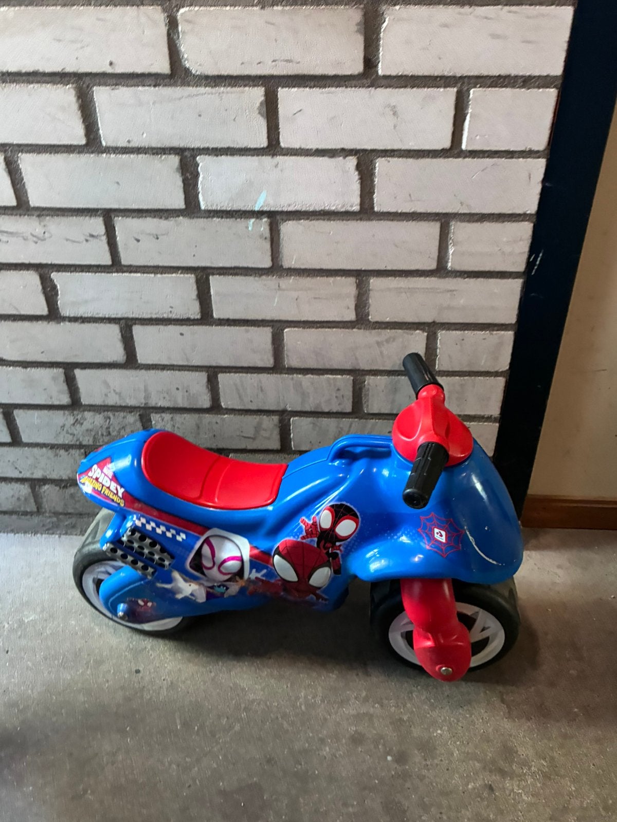 Spiderman loopmotor, Ophalen, Zo goed als nieuw