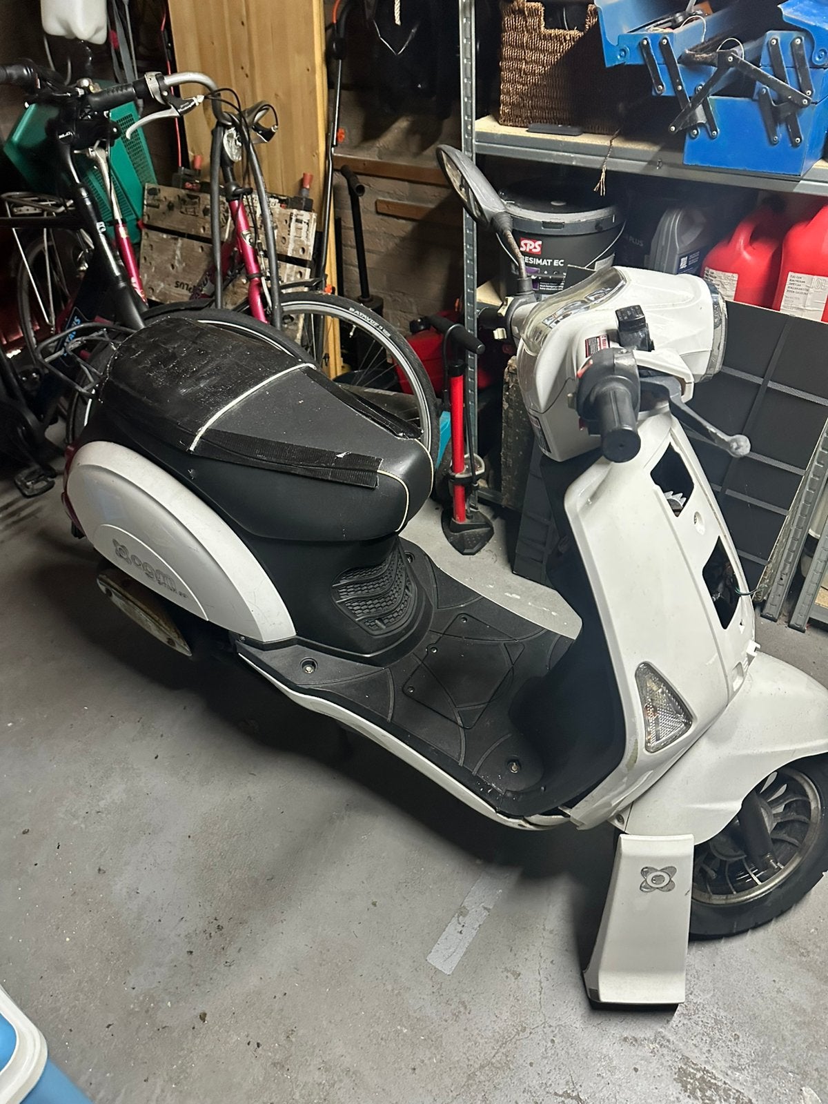 Gratis klusscooter/onderdelen AGM Star 50, Benzine, Ophalen, Overige merken