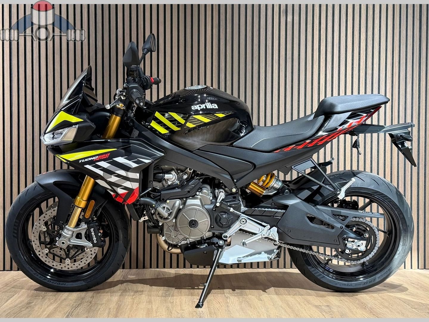 Aprilia Tuono 660 Factory Shakedown Yellow 2026 (bj 20, 2 cilinders, Onbekend, Meer dan 35 kW, APRILIA