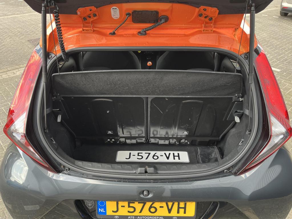 Toyota Aygo 1.0 VVT-i x-JBL | Origineel NL en 1e Eigenaar |, Voorwielaandrijving, Stof, Gebruikt, Euro 6