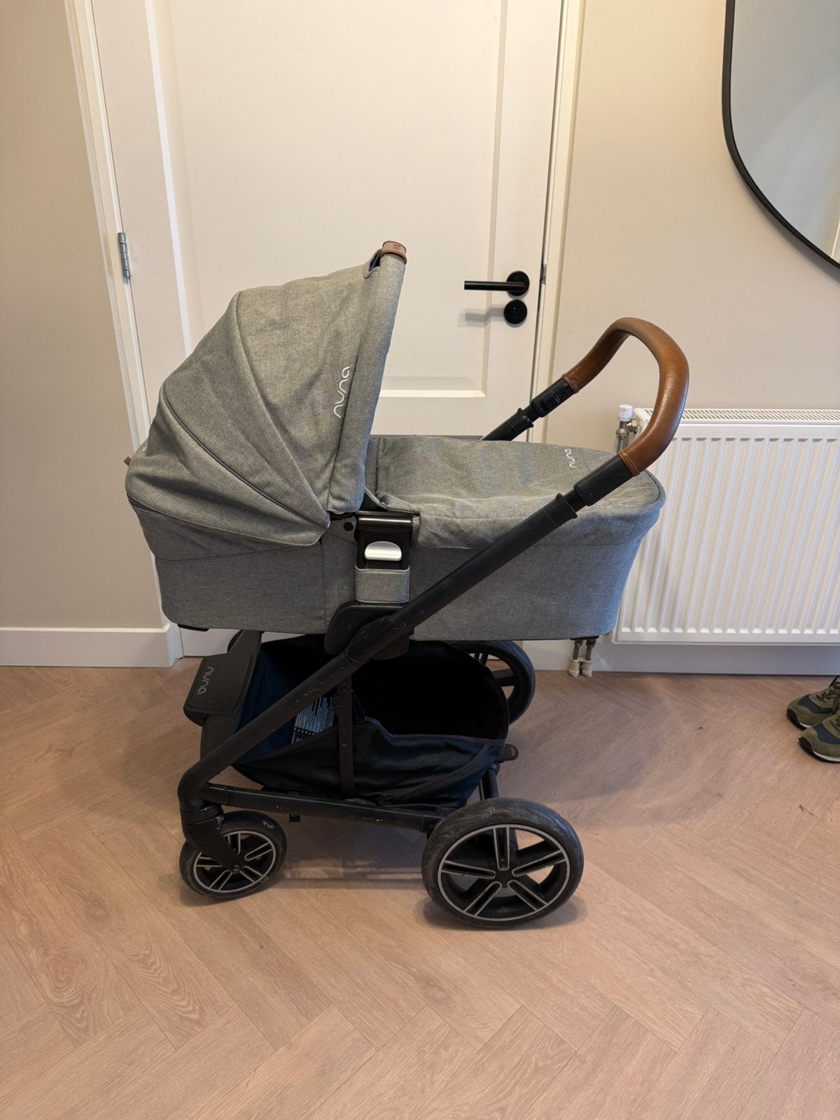 Nuna mixx next kinderwagen, Zo goed als nieuw, Combiwagen, Met reiswieg, Ophalen