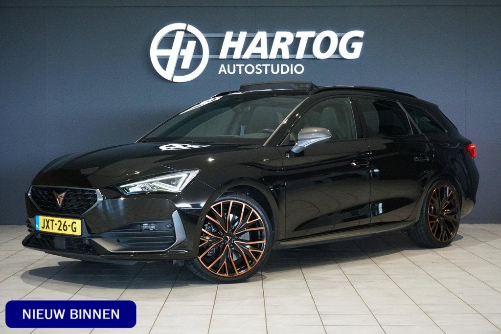 CUPRA Leon Sportstourer 1.4 e-Hybrid VZ Copper Edition 245pk, Auto's, Cupra, Gebruikt, 4 cilinders, Leon, Zwart