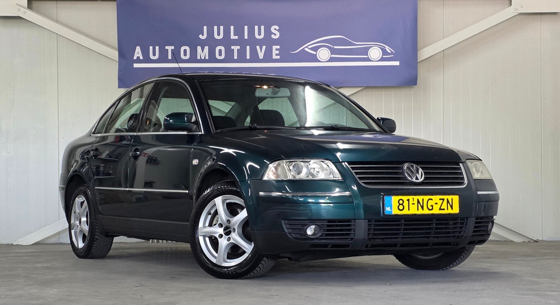Volkswagen Passat 1.8 Turbo Arctic EXPORT Trekhaak GoedOnder, Auto's, Volkswagen, Voorwielaandrijving, 1334 kg, Gebruikt, 4 cilinders