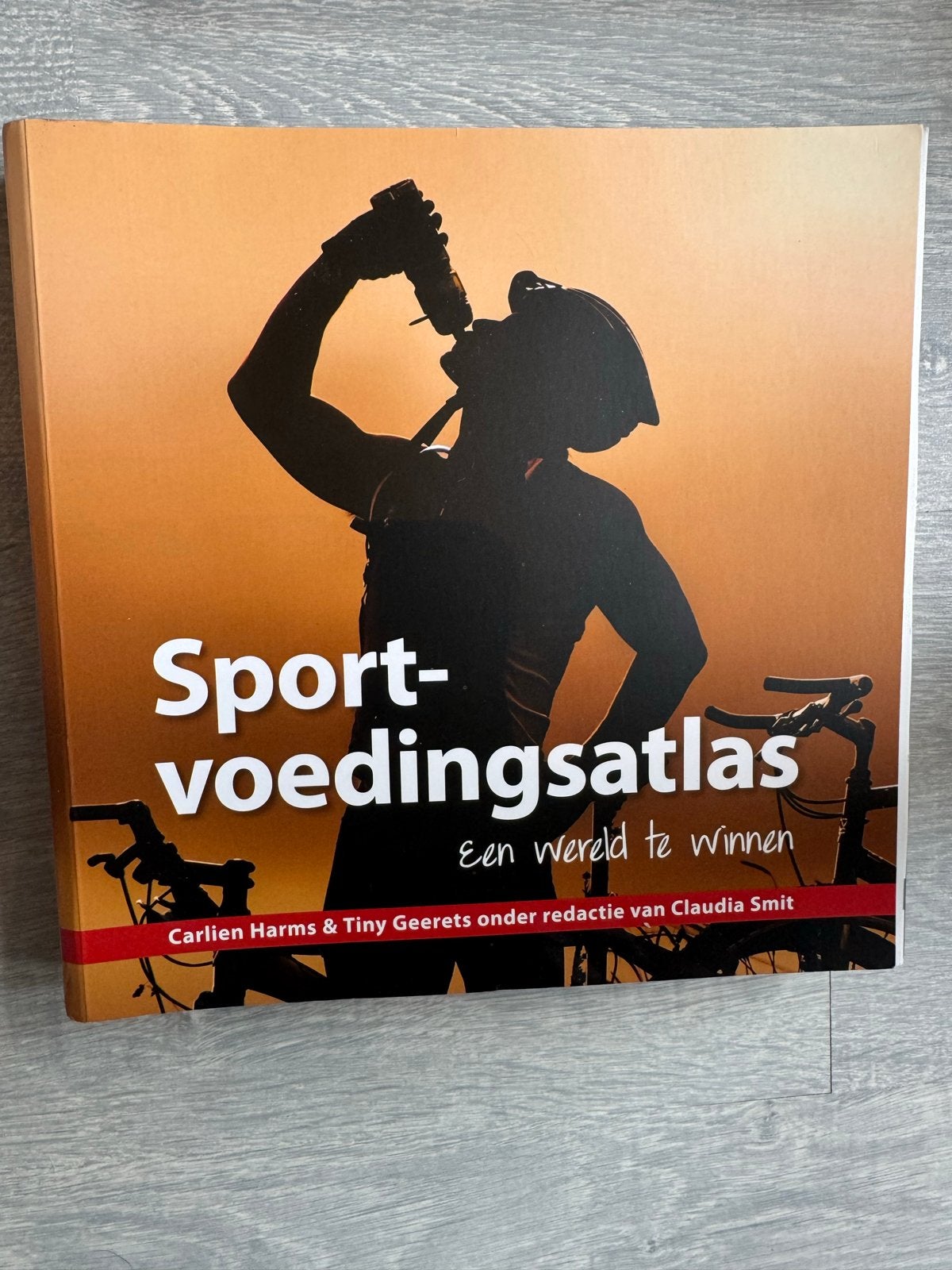 Sportvoedingsatlas: Een wereld te winnen, Ophalen of Verzenden, Zo goed als nieuw, Fitness