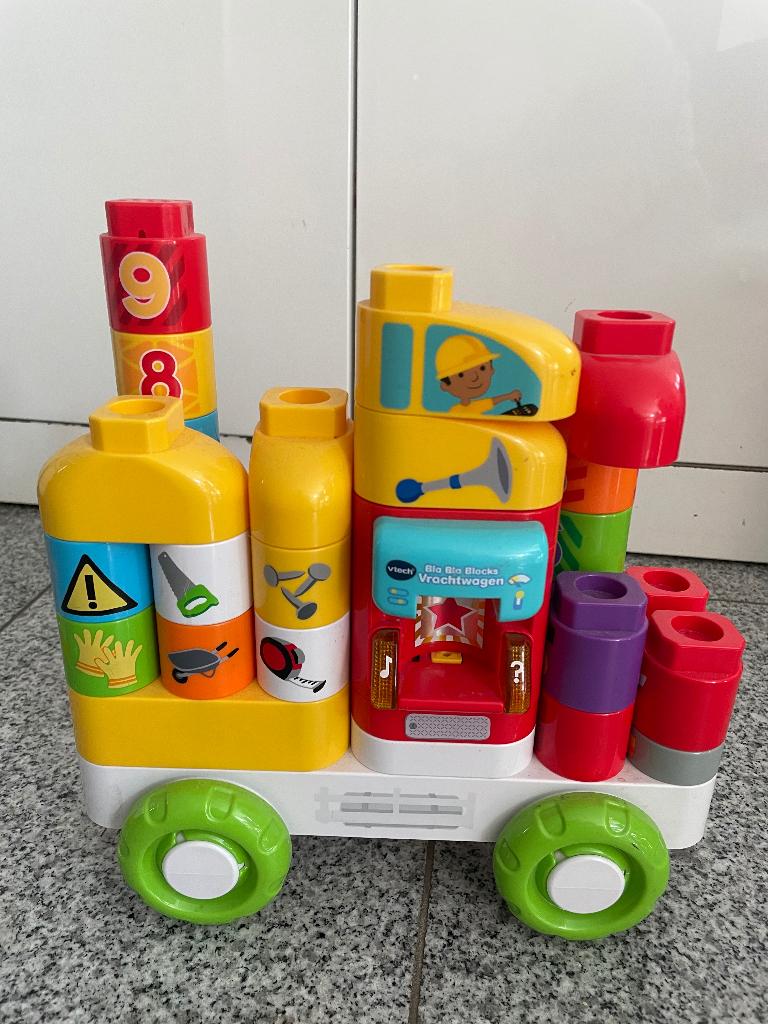 Bla bla Blocks Vrachtwagen VTech., Ophalen of Verzenden, Zo goed als nieuw, Bouwen, Met geluid