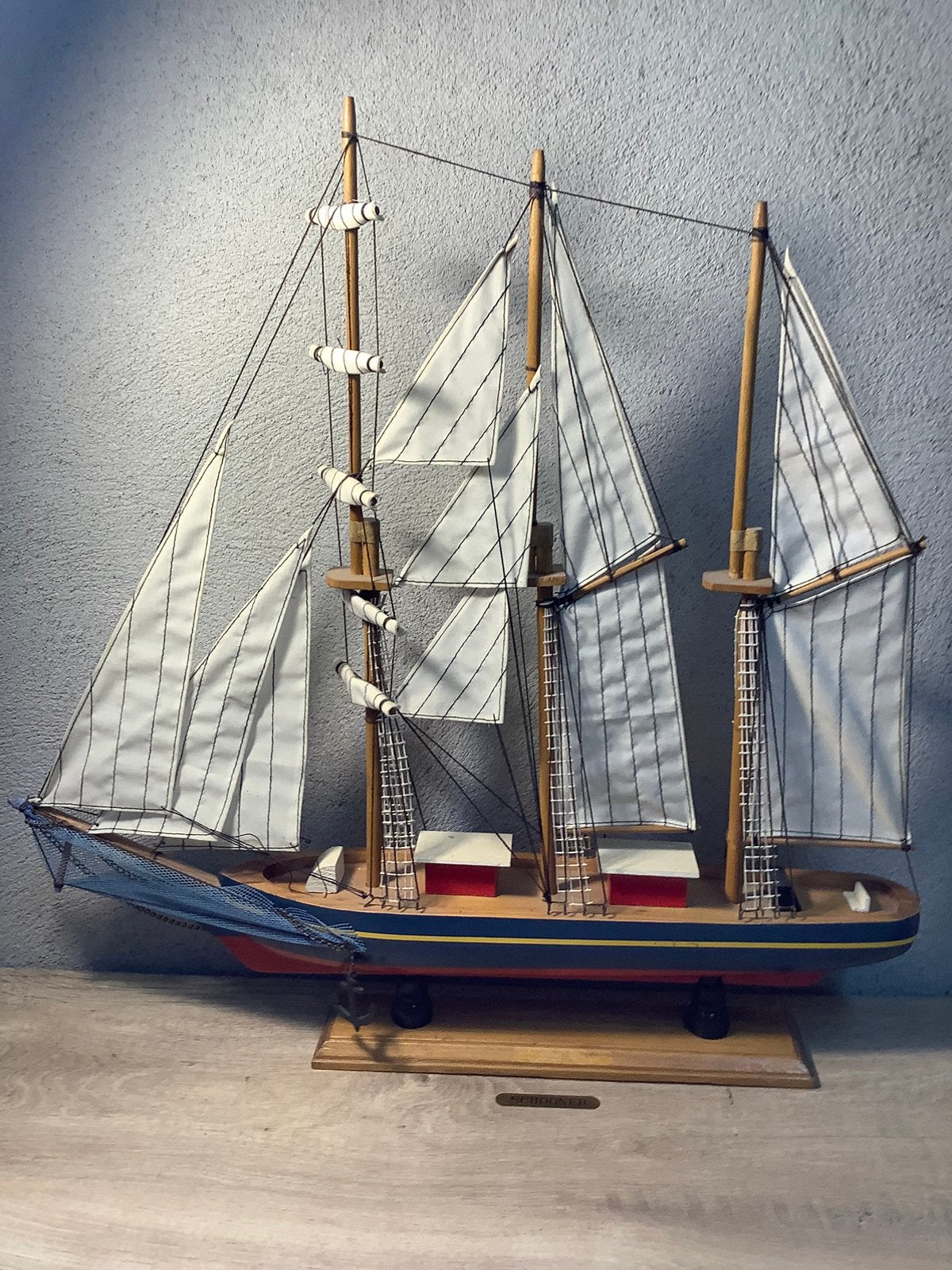 Oud houten zeilboot, Ophalen, Gebruikt