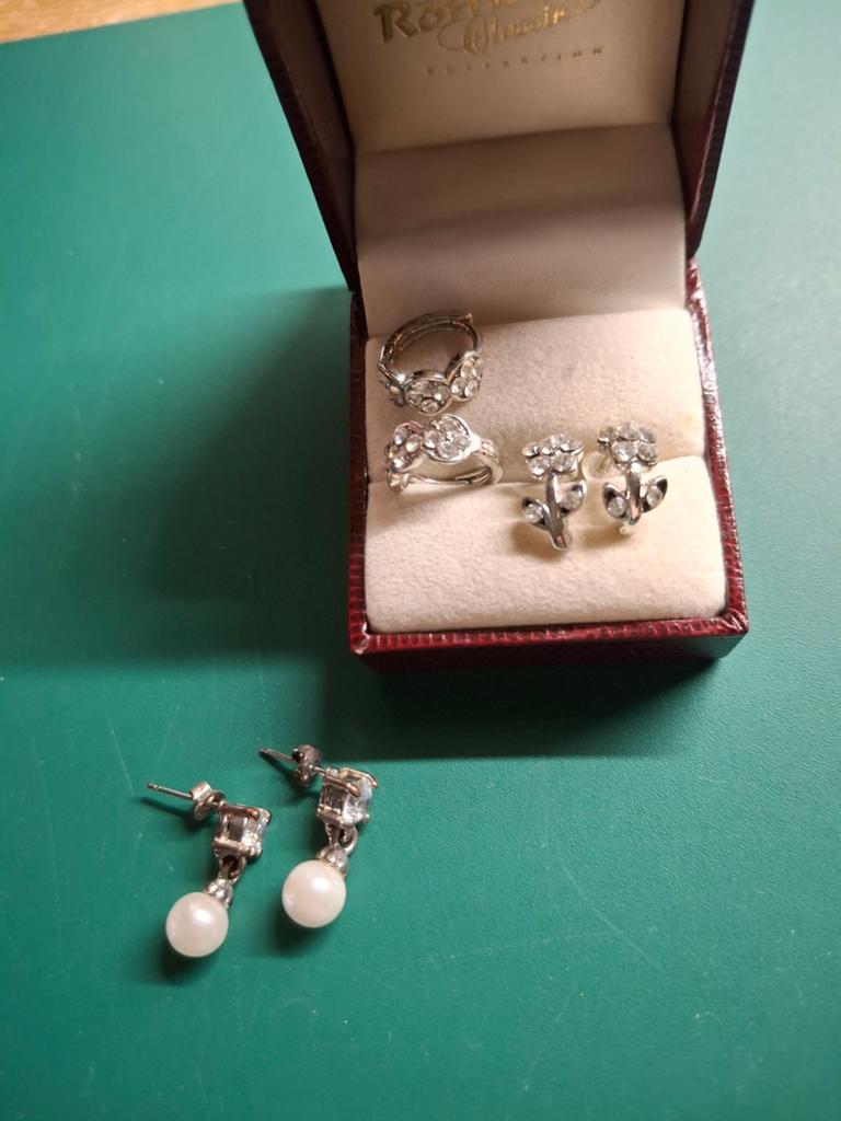 3 paar oorstekers, Sieraden, Tassen en Uiterlijk, Manchetknopen, Ophalen of Verzenden, Overige materialen