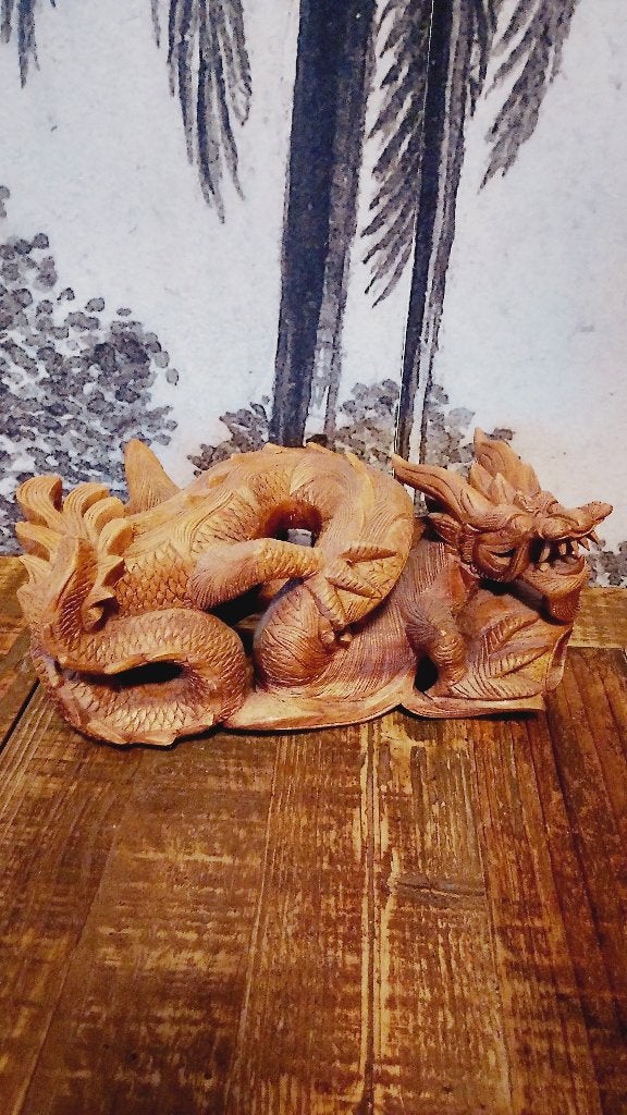 Prachtige gedetailleerde houten draken sculptuur, Antiek en Kunst, Kunst | Beelden en Houtsnijwerken, Ophalen of Verzenden