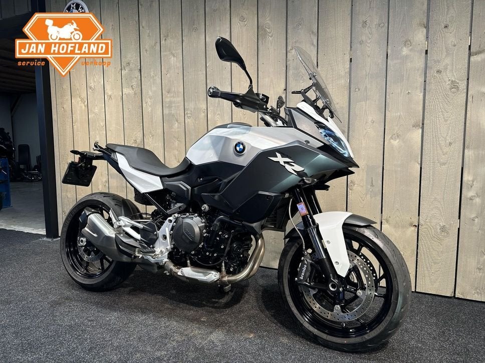 BMW F 900 XR (bj 2024) 17,000 km, Motoren, Motorrijbewijs A, Bedrijf, Onbekend, Meer dan 35 kW