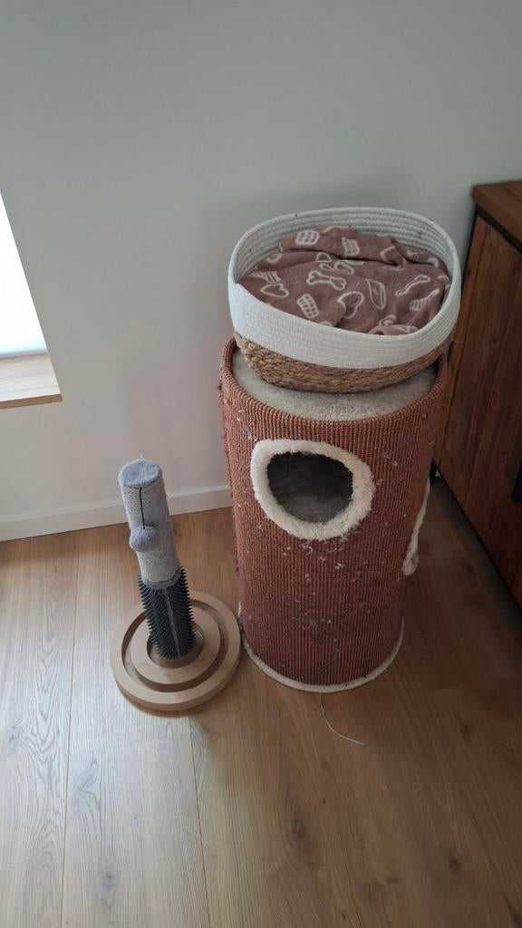 Starterskit! Krabpaal, krabton en mandje, Dieren en Toebehoren, Kattenspeelgoed, Ophalen, Gebruikt