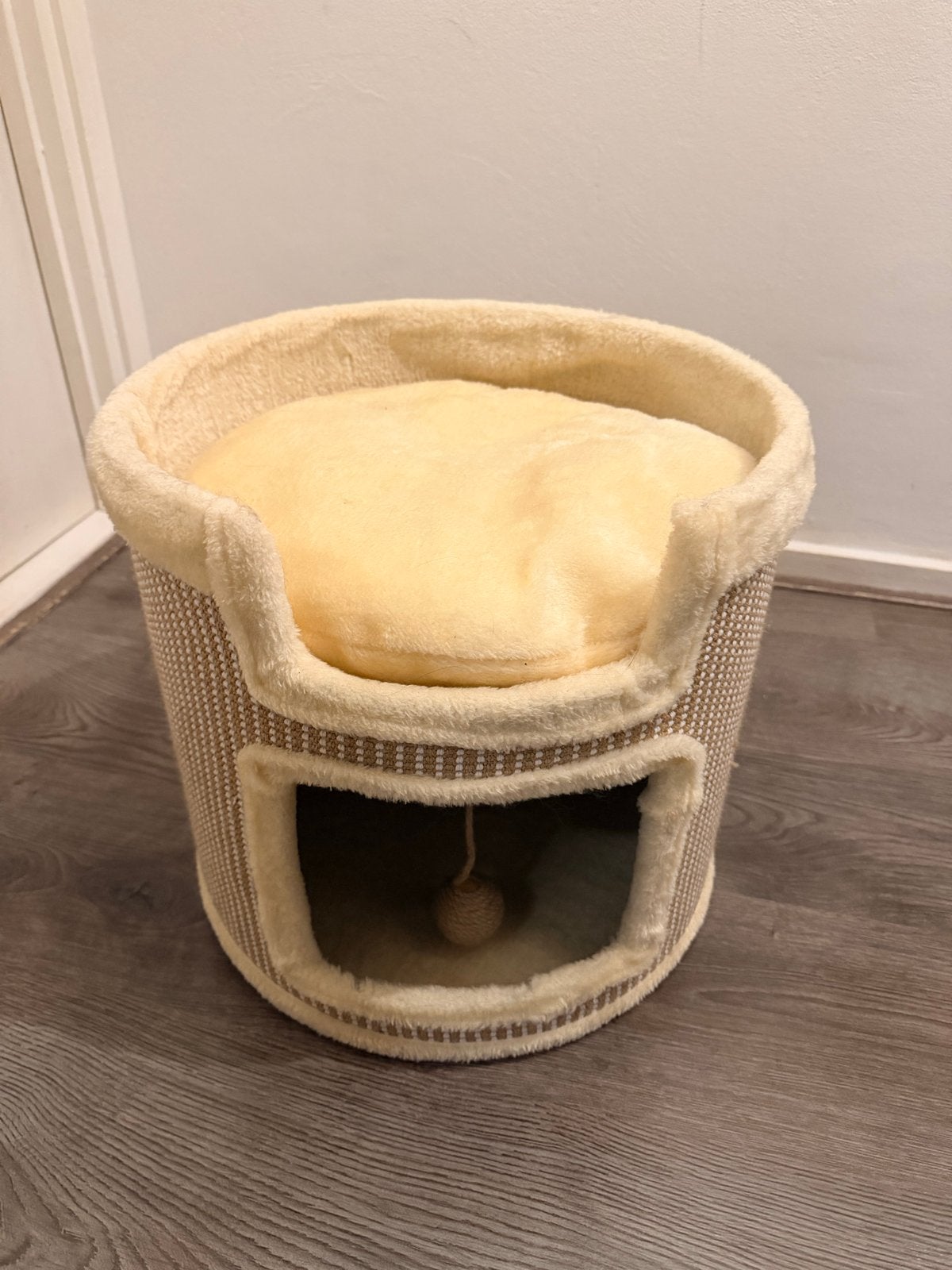 Krabton, krabmeubel, kattenmand met balletje voor katten, Dieren en Toebehoren, Ophalen, Zo goed als nieuw