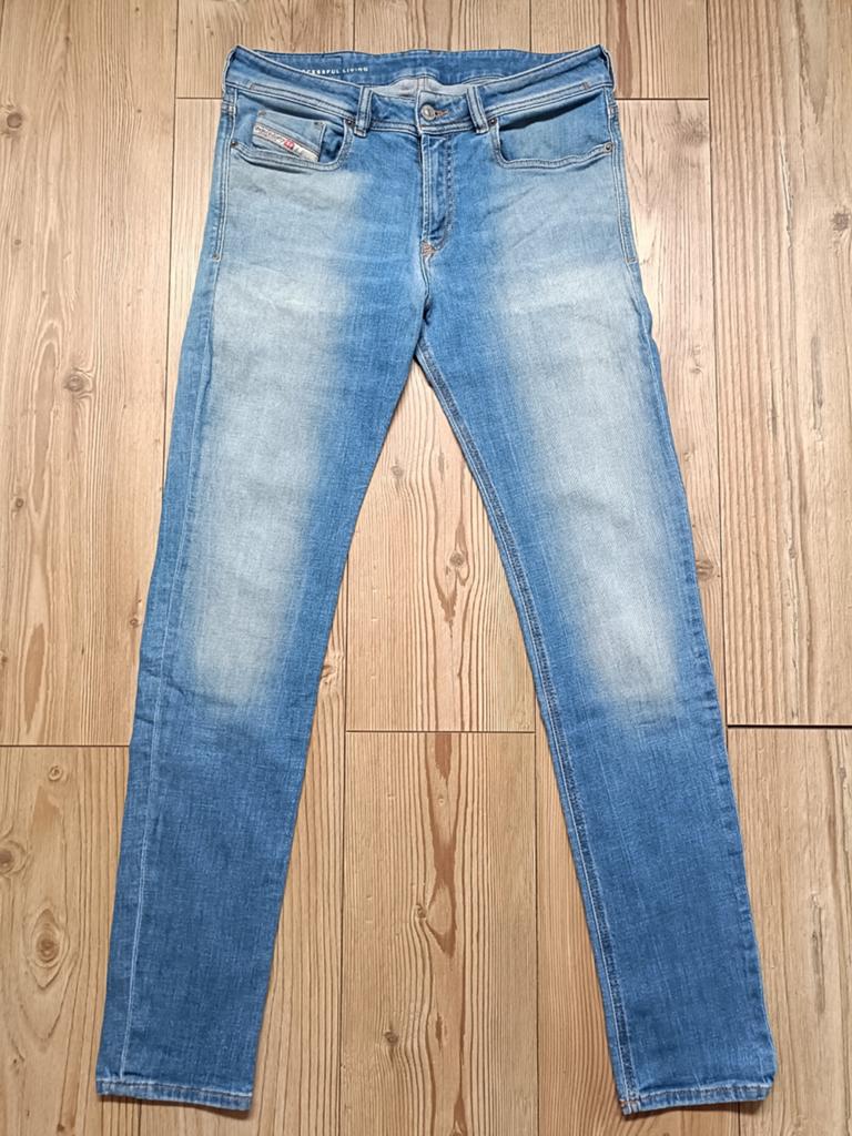 Diesel Sleenker maat 30-32, Ophalen of Verzenden, Gedragen, Blauw, W32 (confectie 46) of kleiner