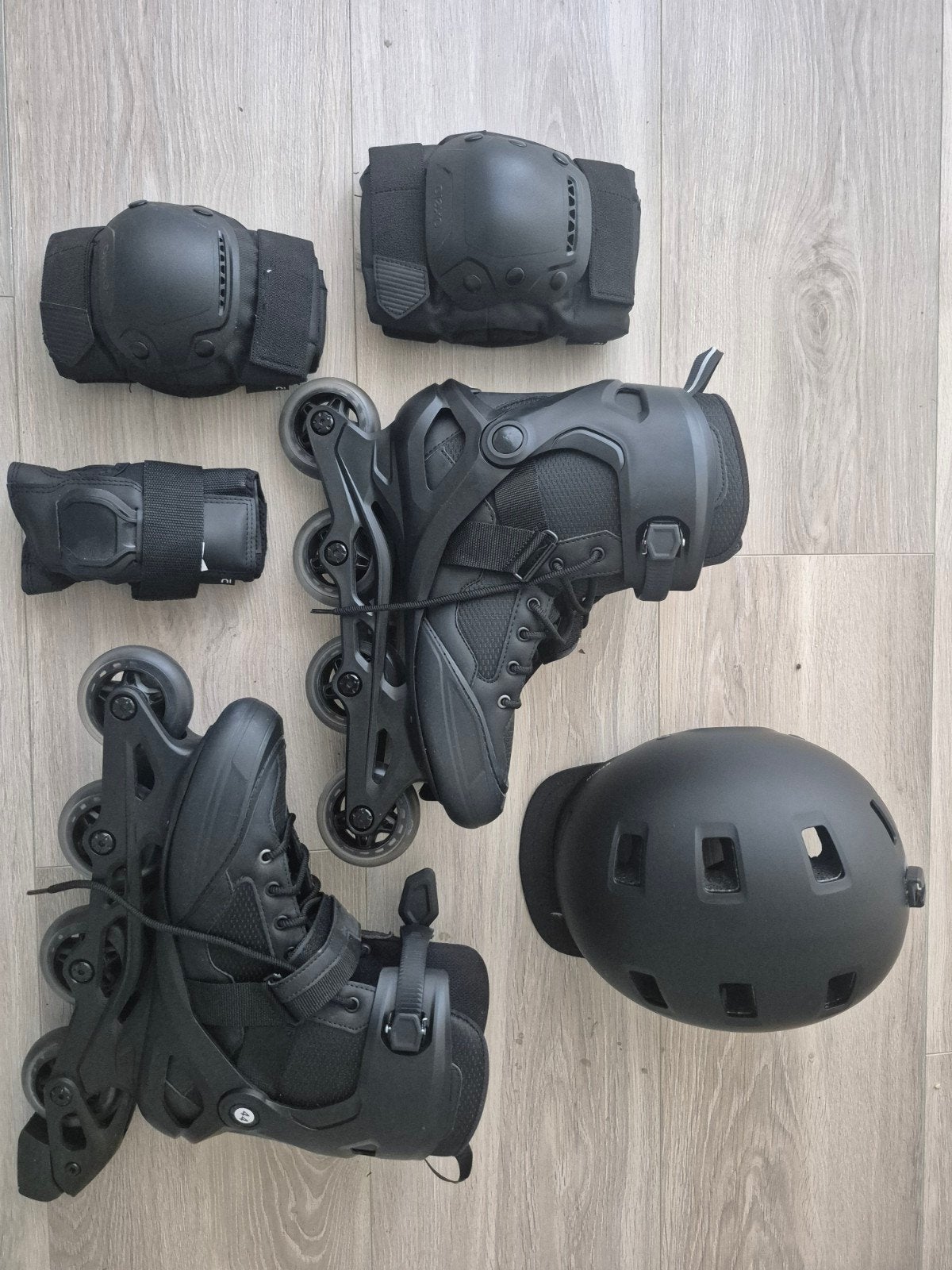 Complete inline skate set Decathlon - Nieuwstaat!, Ophalen