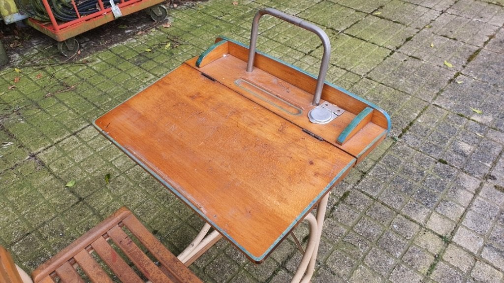 Unieke eenpersoons schoolbankje uit 1948 helemaal originele, Ophalen
