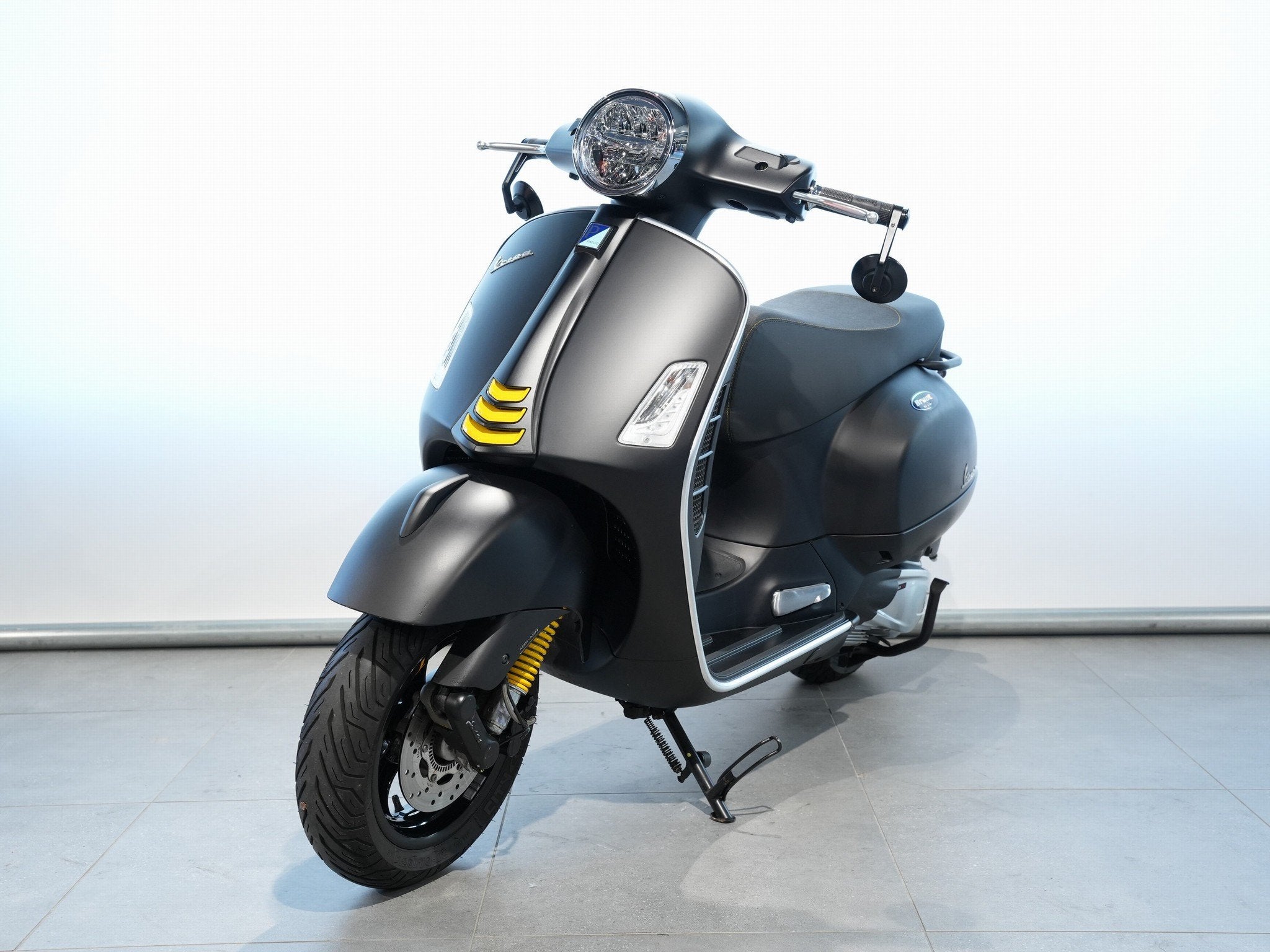 Vespa GTS 300 SUPERTECH HPE (bj 2022), Scooter, Info@piaggio.com, Piaggio & C. S.P.A., Viale Rinaldo Piaggio 25
56025  PONTDERA, IT