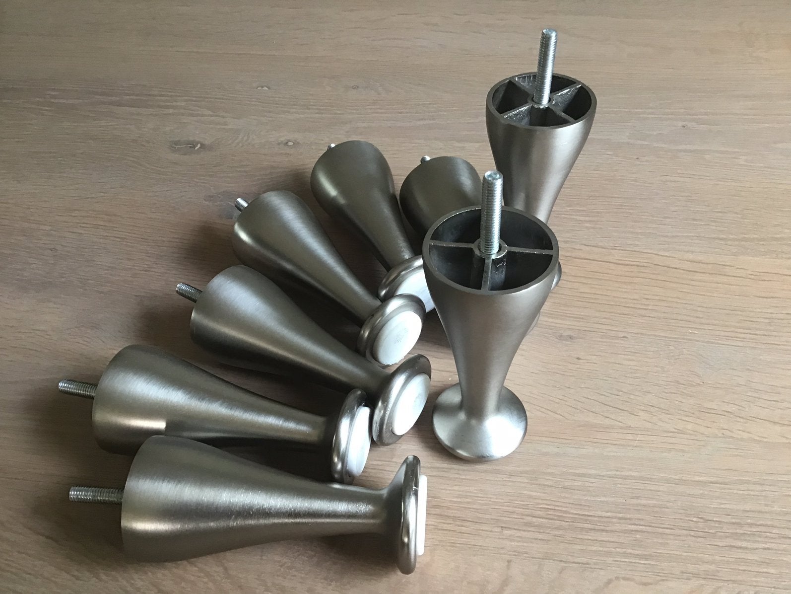 Bedpoten, boxspring poten, meubelpoten, bed / meubel pootjes, Ophalen of Verzenden, Zo goed als nieuw