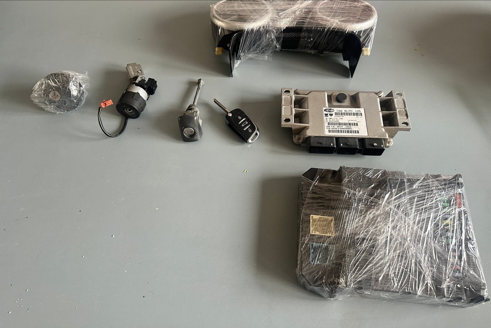 Peugeot 207 ECU en BSI set met sleutel, Ophalen of Verzenden, Gebruikt, Peugeot