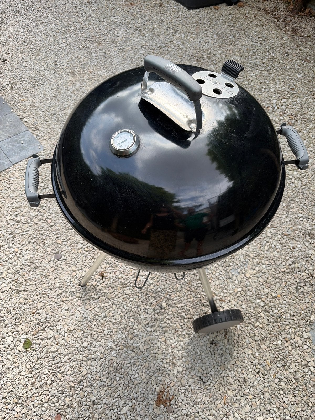 Weber barbecue Kettle premium 57 cm incl fire starter, Ophalen, Gebruikt