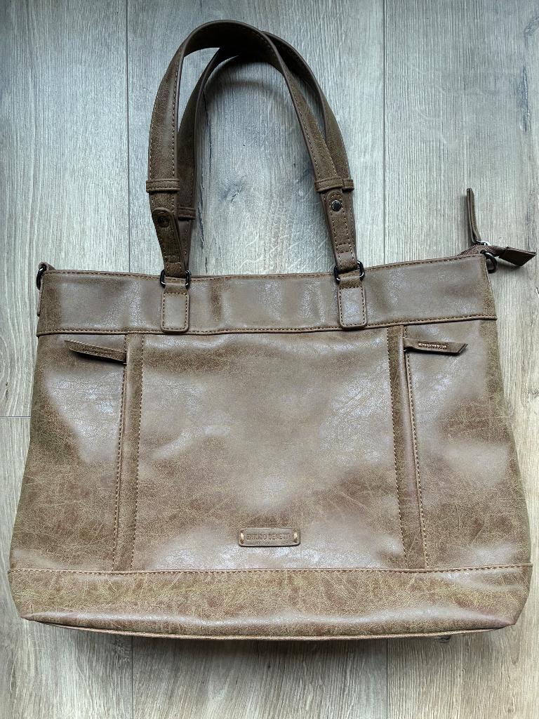 Schoudertas Enrico Benetti, bijna nieuw!, Sieraden, Tassen en Uiterlijk, Tassen | Schoudertassen, Ophalen, Zo goed als nieuw, Bruin