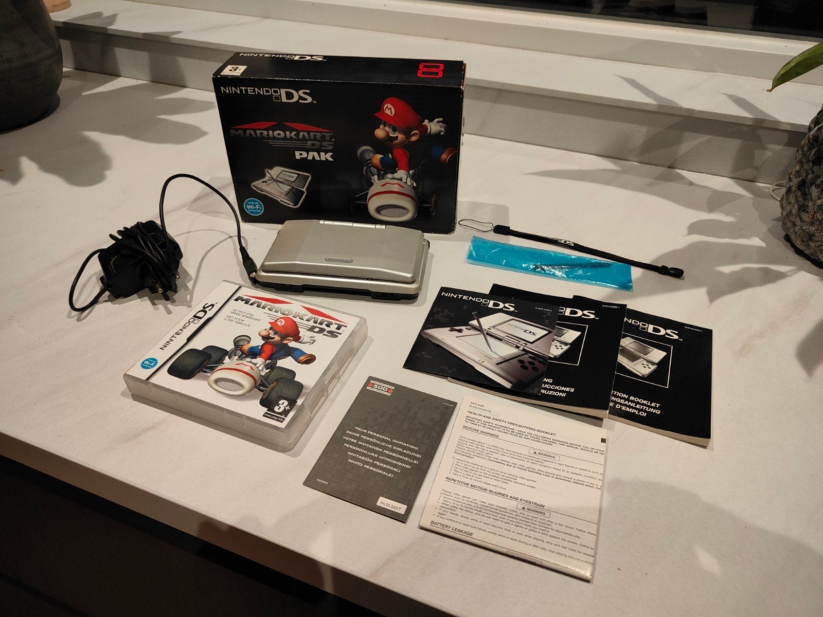 Nintendo DS Mario Kart DS Pak compleet + orig. accessoires, Ophalen of Verzenden, Gebruikt, Met games