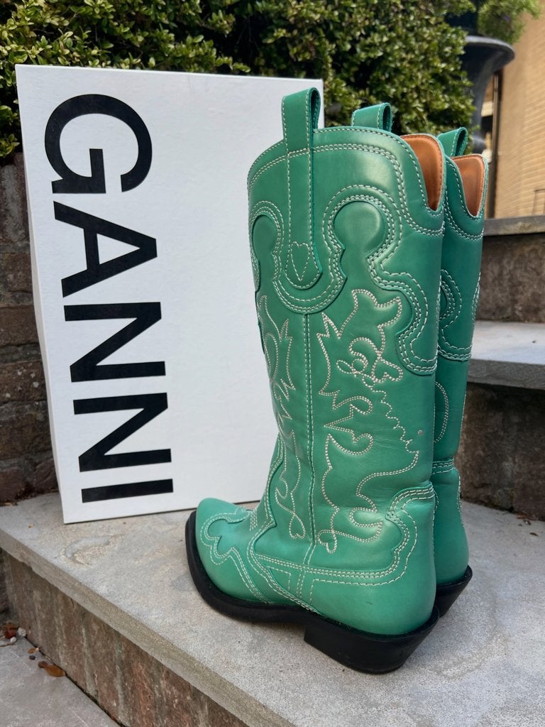 GANNI western boots mt 39(+) €150- TIEN concepts Instagram, -, Ophalen of Verzenden, Gedragen, Groen