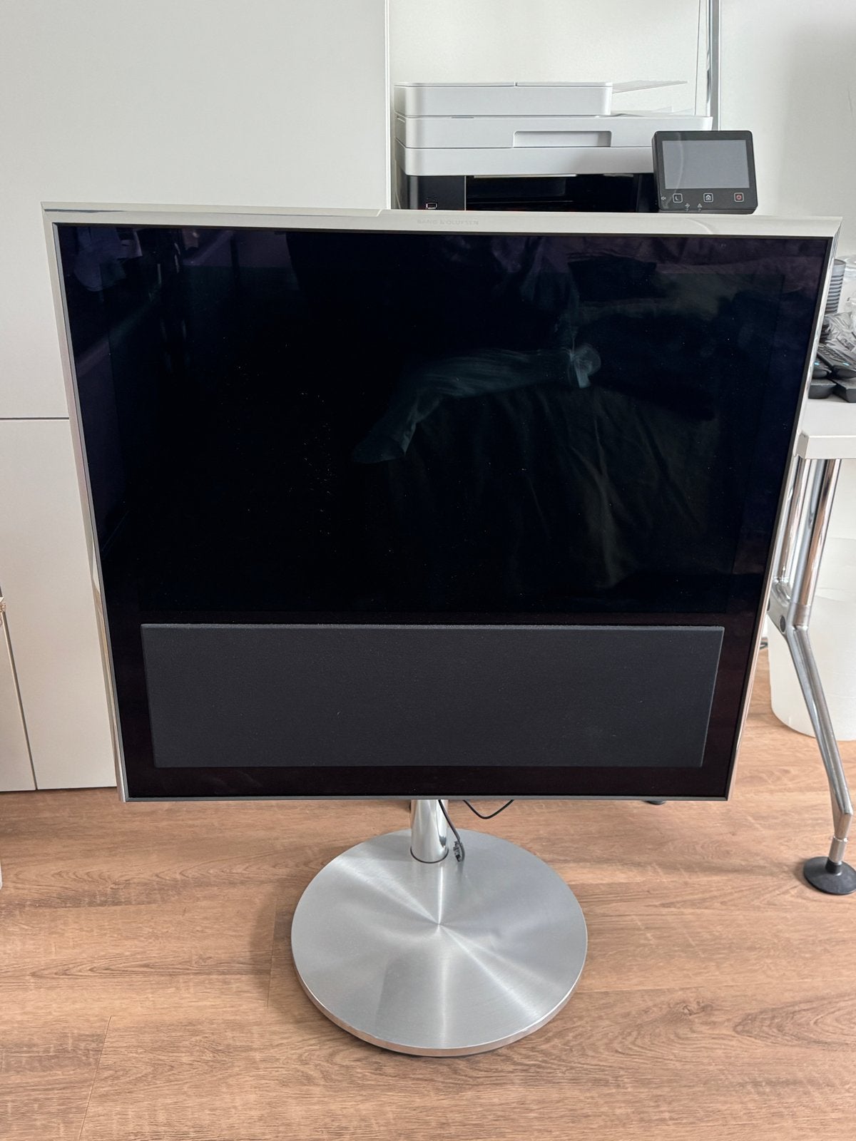 Bang & Olufsen BeoVision 10-32 LCD TV + afstandsbediening, Gebruikt, 50 Hz, 80 tot 100 cm, Ophalen