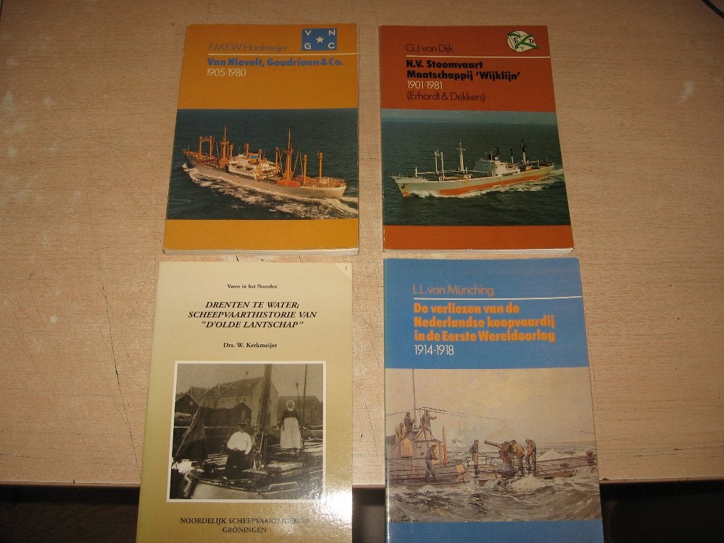Partijtje scheepvaart boekjes  ( 18 x ), Verzamelen, Scheepvaart, Ophalen of Verzenden, Gebruikt, Boek of Tijdschrift