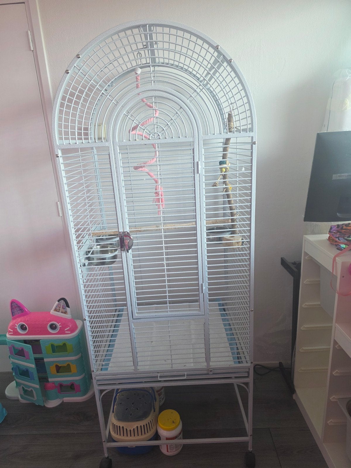 mooie grote nieuwe kooi, Ophalen of Verzenden, Zo goed als nieuw, Metaal, Vogelkooi