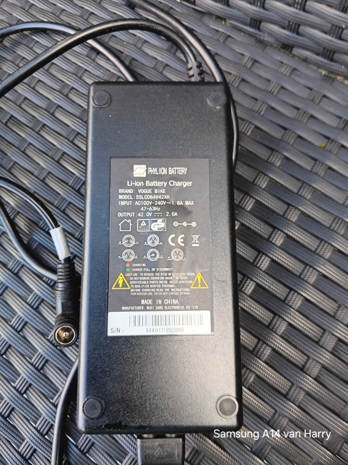 Vogue Bike Li-ion Acculader, Gebruikt