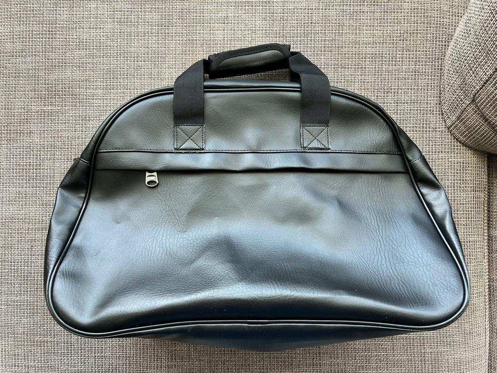 Zwarte weekendtas 45x35x24, 40 tot 60 cm, 30 cm of meer, Verzenden, Zwart