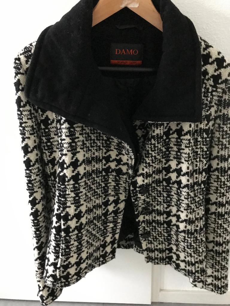 Korte, wollen jas, maat 40, Kleding | Dames, Jassen | Winter, Ophalen of Verzenden, Zo goed als nieuw, Maat 38/40 (M), Zwart