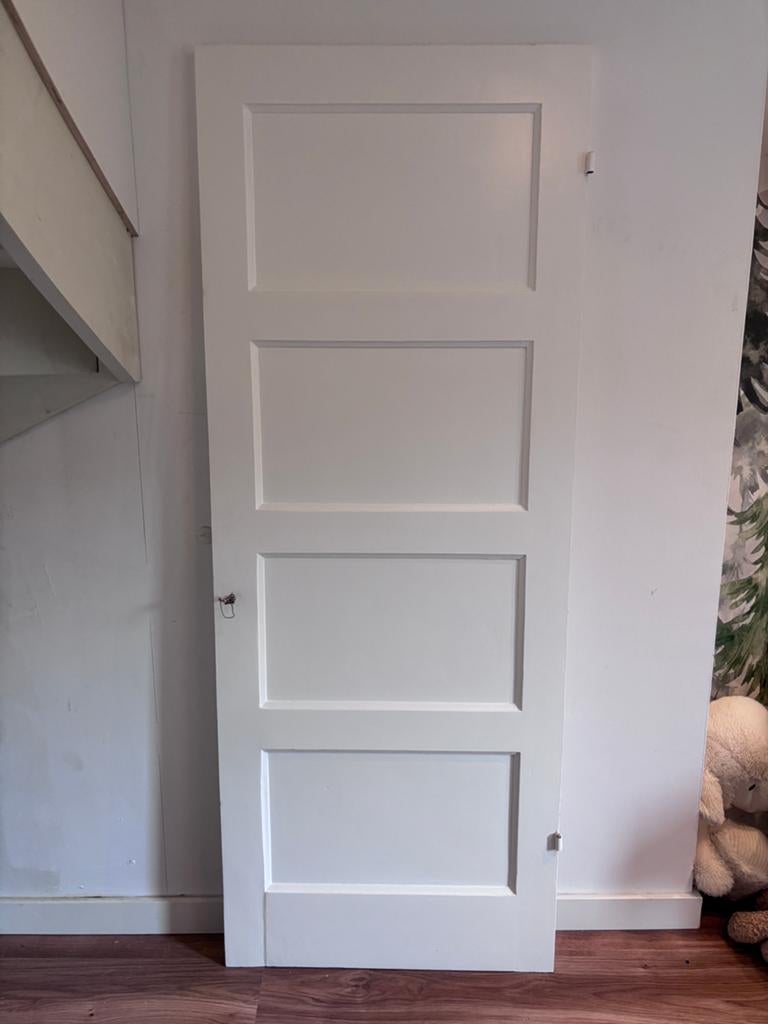Oude massiefhouten paneeldeur met werkend slot (en sleutel), Ophalen, Gebruikt, Minder dan 80 cm, Binnendeur