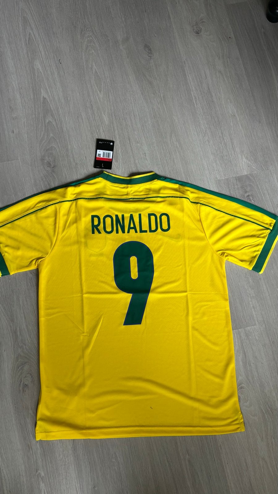 Retro Brazilië Ronaldo shirt - Maten M en XL beschikbaar, Maat M, Verzenden, Nieuw, Shirt