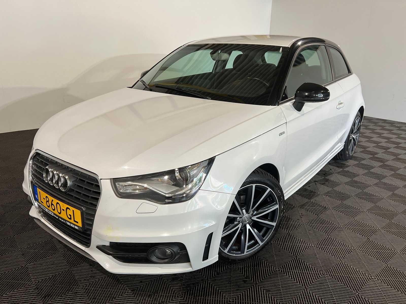 Audi A1 1.2 TFSI Ambition S-Line, L-860-GL, 1030 kg, Euro 6, 4 stoelen, Wit