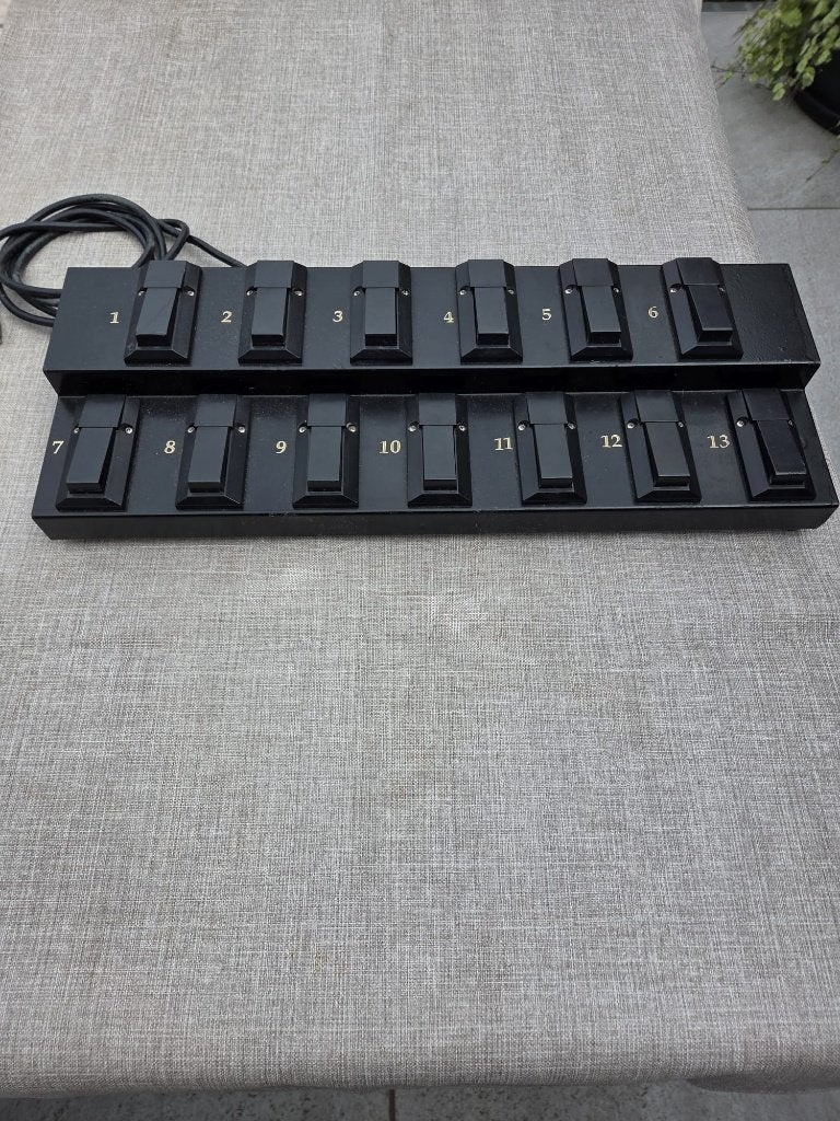 Solton FS13 Voetschakelaar - MIDI Controller, Ophalen of Verzenden, Gebruikt, Overige merken